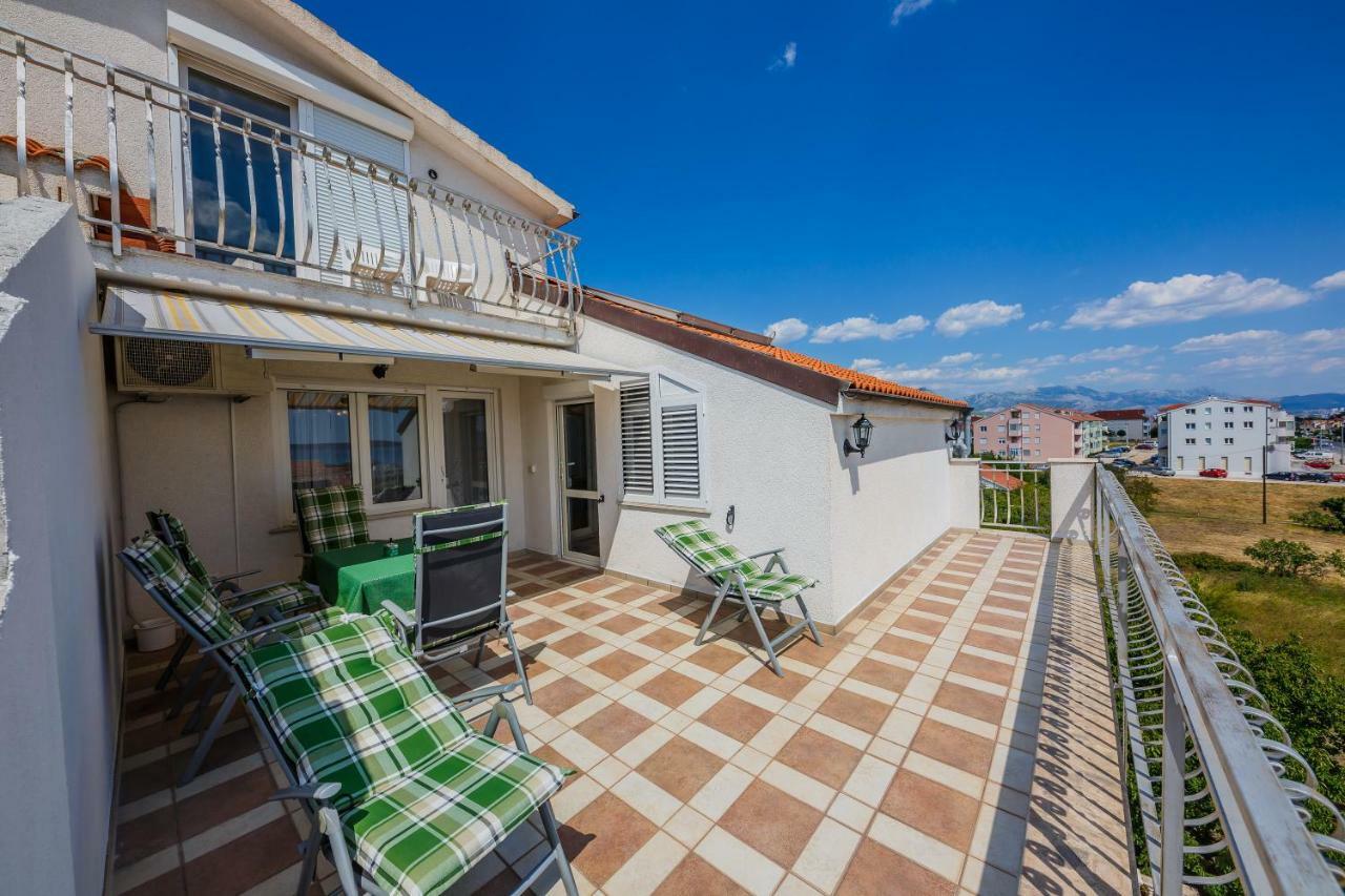 Apartman Lucija Kastela Exterior photo